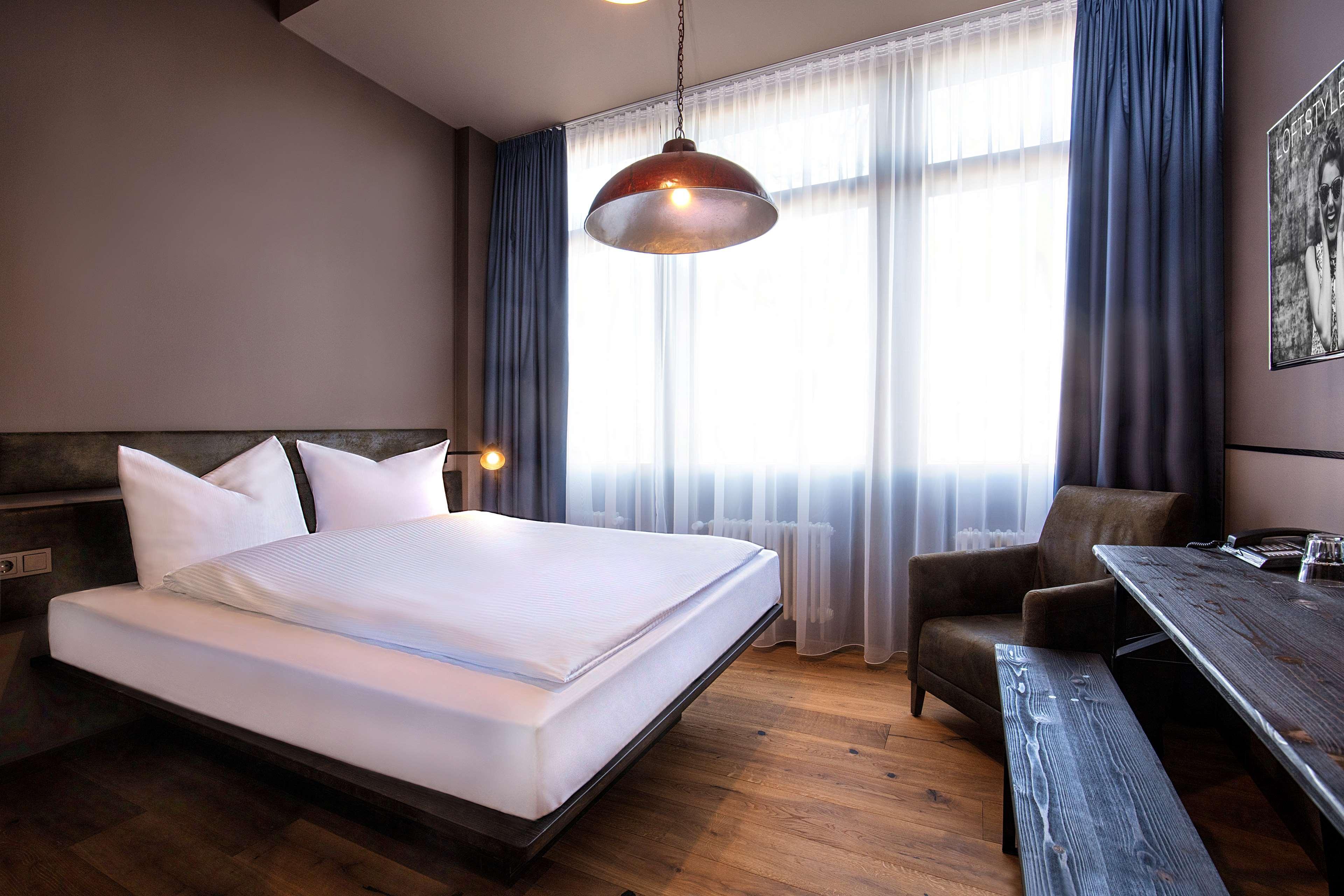 Best Western Loftstyle Hotel Stuttgart-Zuffenhausen Estugarda Exterior foto