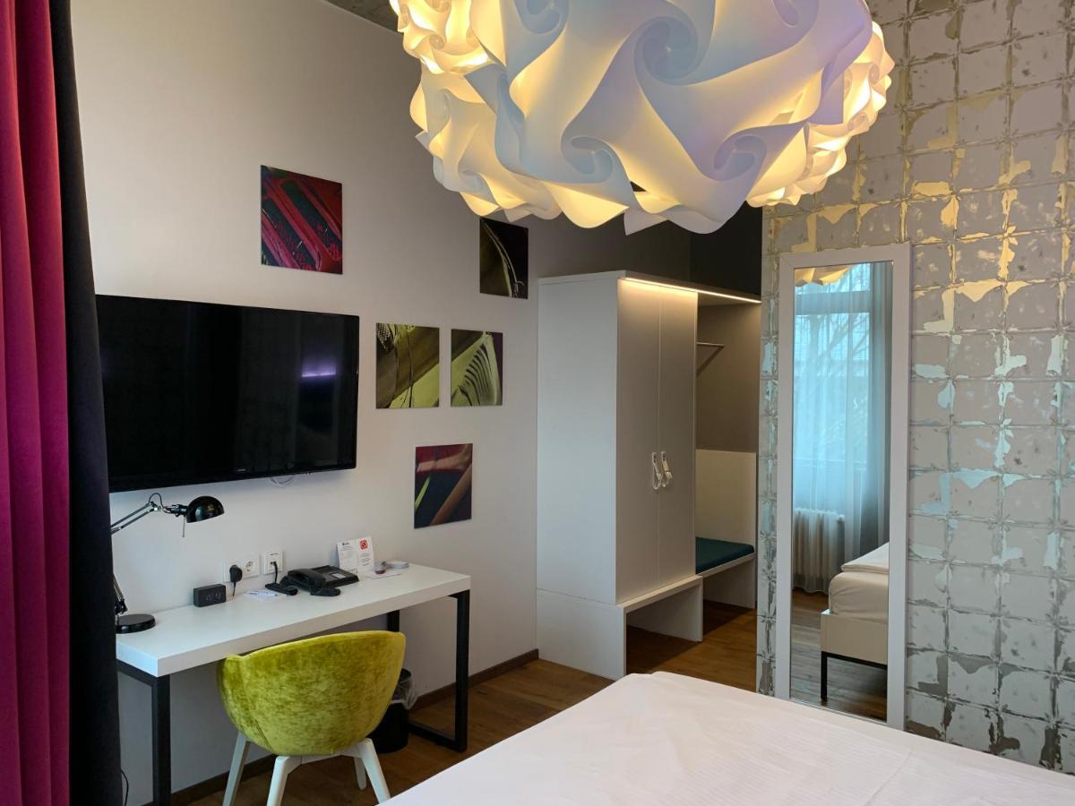 Best Western Loftstyle Hotel Stuttgart-Zuffenhausen Estugarda Exterior foto